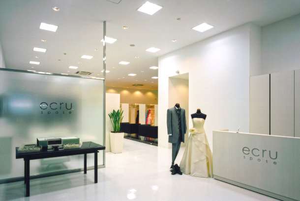 エクリュスポーゼ松山店